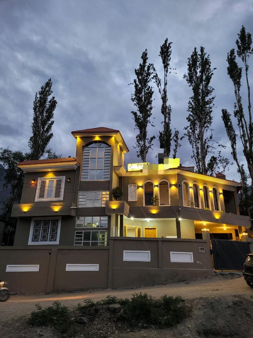 Pyramid Lodge Skardu Exterior foto